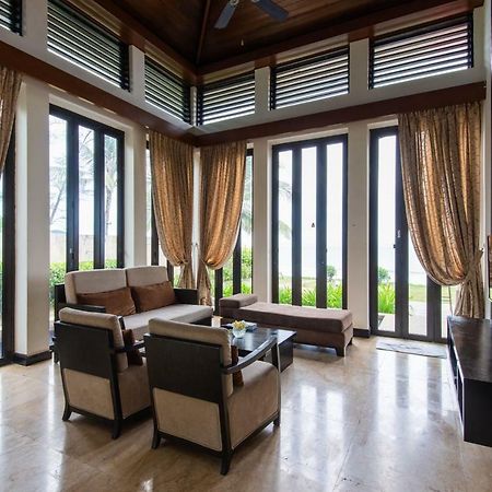 Sabah Beach Villas & Suites Kota Kinabalu Exterior foto